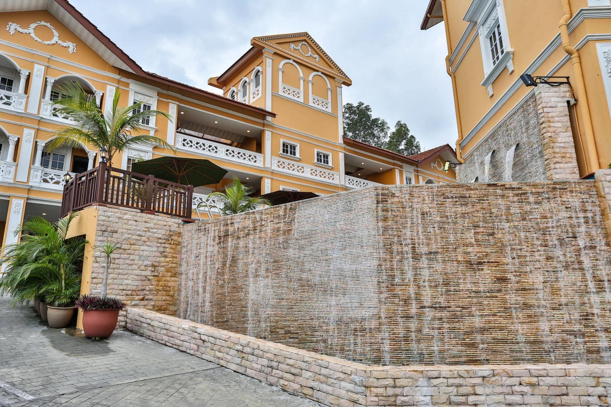 Kapitan Hill @ Cempenai Parc Residences Bukit Damansara Exterior foto